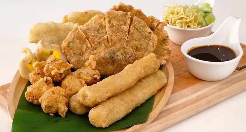 Pempek: Warisan Kuliner Palembang yang Mendunia