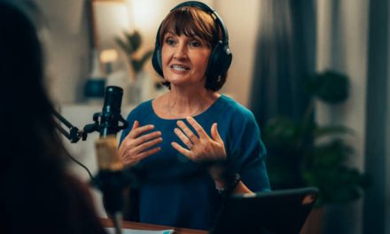 Podcast Populer: Fenomena Baru Dalam Dunia Konten Audio