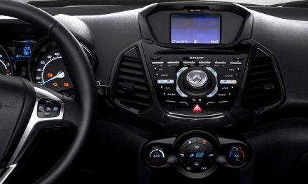 Smart Dashboard: Integrasi Digital Untuk Pengalaman Berkendara