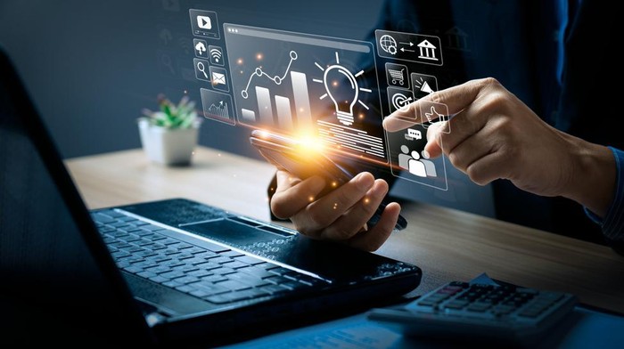 Perkembangan Ekosistem Digital Di Berbagai Sektor
