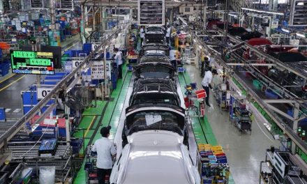 Transformasi Industri Otomotif Di Tengah Era Digital