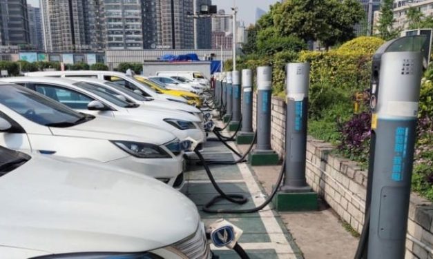 Mobil Hybrid Jadi Pilihan Di Era Ramah Lingkungan
