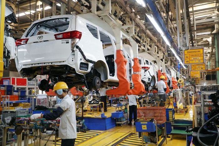 Perubahan Industri Otomotif Kendaraan Ramah Lingkungan