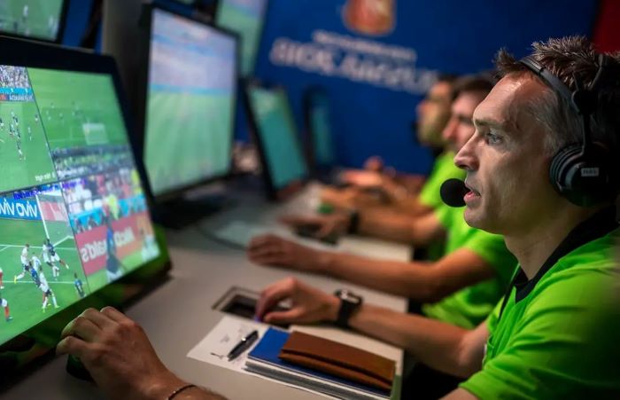 Teknologi Sepak Bola Yang Membawa Perubahan Besar